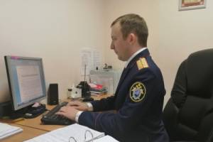 Жителя Комаричского района осудят за избиения 12-летнего сына и 15-летней дочери