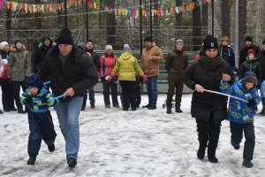 Брянские семьи посоревновались в спортивном ориентировании
