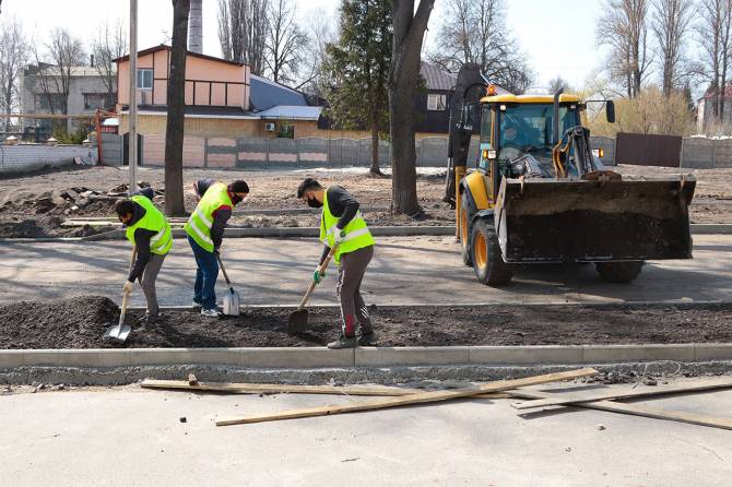 В Брянске забраковали ремонт тротуаров по улицам Кислородной и Пионерской