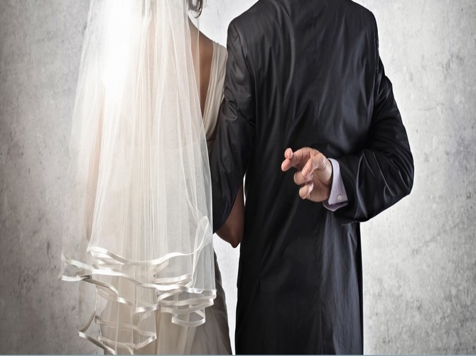 Суд разрушил брак брянской невесты и жениха из Азербайджана