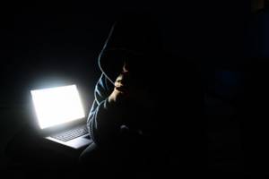 Брянца осудили за призывы к насилию в отношении индусов и кавказцев
