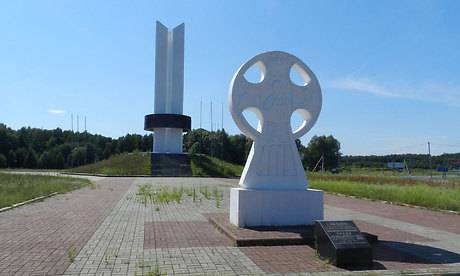 Монументу «Три сестры» на границе Брянщины  с Украиной и Белоруссией исполнилось 45 лет