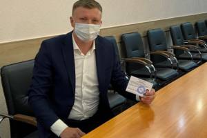 Два оппозиционных кандидата нежно «лизнули» губернатора Брянщины