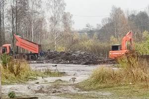 Под Брянском обнаружили незаконный полигон для свалки строительных отходов
