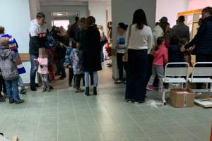 В брянской детской поликлинике выстроилась огромная очередь на манту 