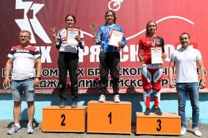 Брянская велосипедистка Татьяна Капитанова выиграла бронзу на Кубке России