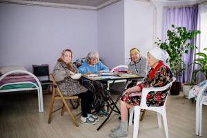 В Брянске суд приостановил работу частного дома престарелых