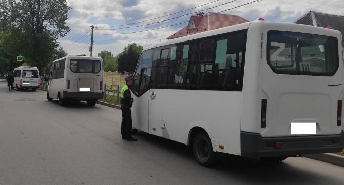  Брянске с начала года водители автобусов 466 раз нарушили ПДД
