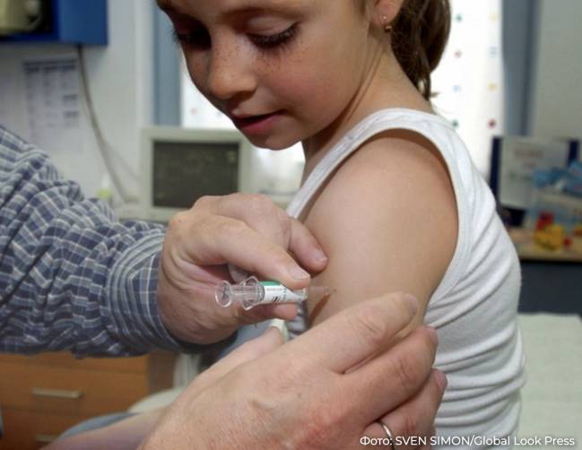 На Брянщину привезли 720 доз детской вакцины от коронавируса 