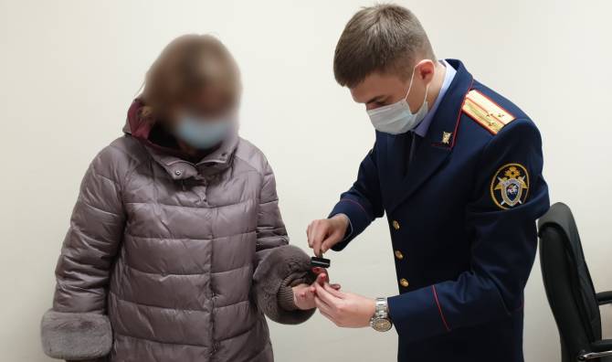 Руководитель управления ветеринарии Брянска попыталась подкупить прокуратуру