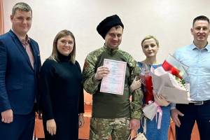 Участвующий в СВО казачий атаман Евгений Клименок женился в Климовском районе
