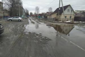 В Брянске начала разрушаться «предвыборная дорога» на Клинцовской
