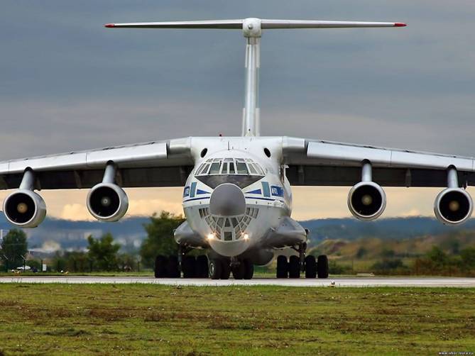 Молодые брянские военные лётчики освоят самолёты Ил-76 и Ан-26
