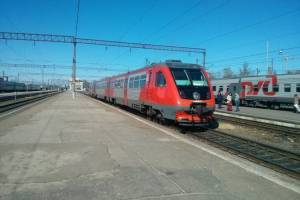 В ноябре изменится расписание двух пригородных поездов дятьковского направления