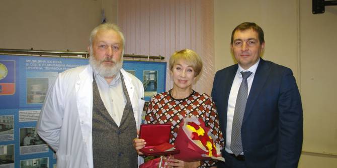 Брянскому акушеру-гинекологу Елене Сачковой присвоили звание «Заслуженный врач РФ»
