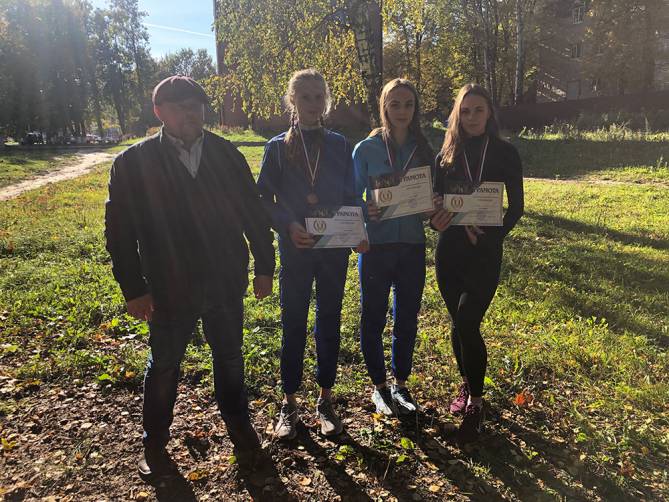В Брянске прошёл студенческий кросс в честь юбилея Советского района