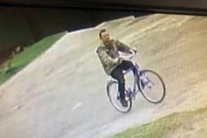 В Дятькове мужчина украл у пенсионерки велосипед