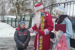 Сотрудники брянского УФСИН подарили праздник приютским детям