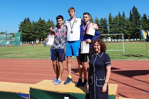 Брянские паралимпийцы завоевали 6 медалей на Чемпионате России