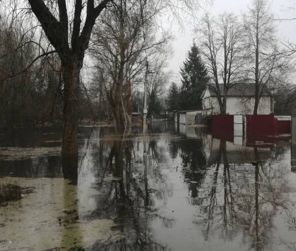 Из-за паводка ушёл под воду брянский посёлок Радица-Крыловка