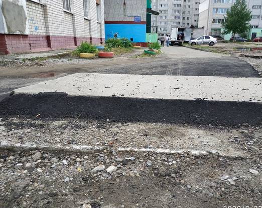 Брянцев поразил ремонт теплотрассы на улице Полесской