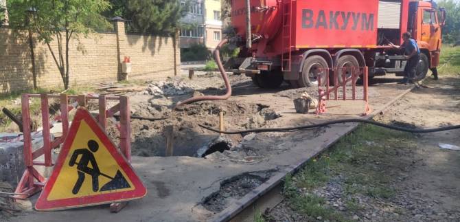 В Брянске жителей улицы Краснофлотской пообещали избавить от затоплений
