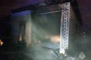 В Супонево во время пожара в гараже погиб 37-летний мужчина