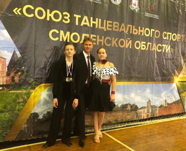 Брянские танцоры стали вторыми на всероссийском турнире