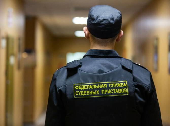В Брянске под угрозой запрета на выезд из РФ виновник смертельного ДТП выплатил компенсацию морального вреда