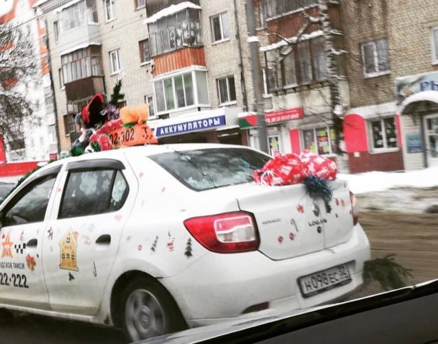 В Брянске появилось новогоднее такси