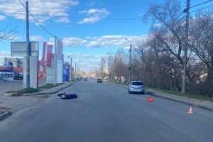 В Брянске мотоциклист пострадал в аварии на улице Литейной