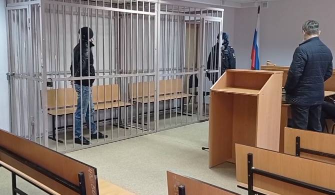 Лжепроизводитель мебели из Смоленска развёл брянцев на 370 тысяч рублей