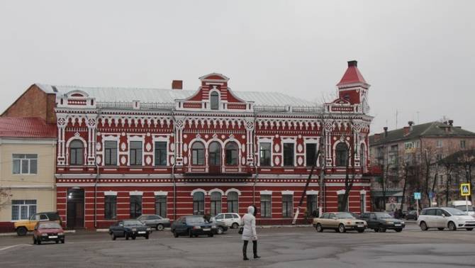 В Новозыбкове урезали зарплаты чиновникам на 8 миллионов