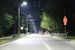 С начала года в Брянске установили 2000 светодиодных светильников