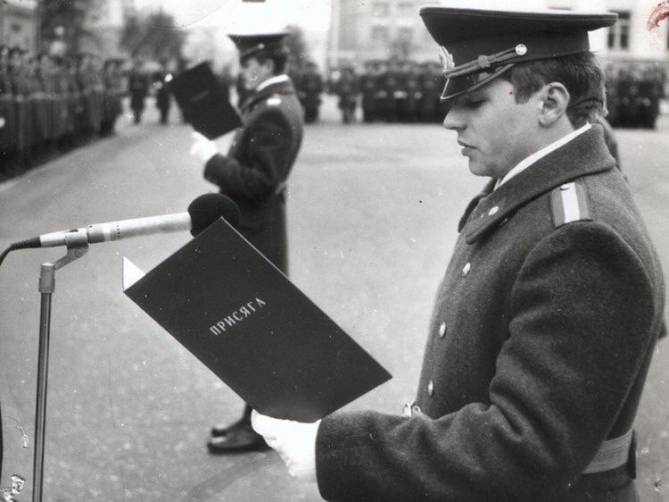 МВД опубликовало уникальную фотографию 1988 года из Брянска