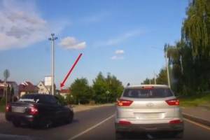 В Брянске оштрафовали водителя за выезд на встречку