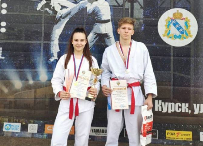 Брянская девушка стала чемпионкой России по рукопашному бою