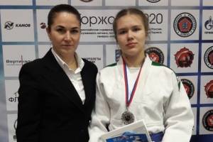 Брянская дзюдоистка Никитина стала второй на всероссийском турнире