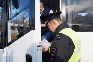 В Брянске на нарушениях попались 3 водителя автобусов
