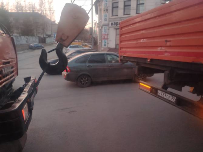 В Брянске оказалась заблокирована дорожниками улица Калинина