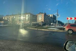 ДТП на кольце в Московском микрорайоне заблокировало въезд в Бежицу