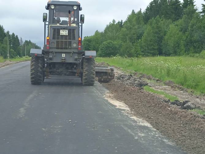 В Брянской области обновят 5,8 километров трассы до Жирятино