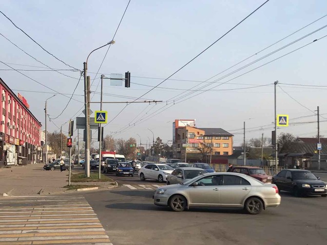 В Брянске из-за визита патриарха автомобилисты встали в пробках
