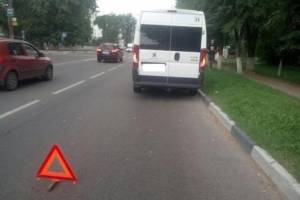 В Брянске в ДТП с маршруткой 33-летняя пассажирка сломала ребро
