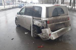 В Брянске у «Аэропарка» водитель ГАЗели протаранил иномарку