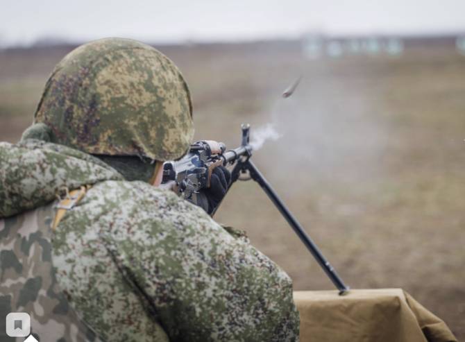 В Брянске военные устроят стрельбу из автоматов