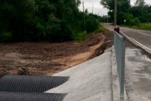 Под Новозыбковом завершается ремонт моста в деревне Дубровка