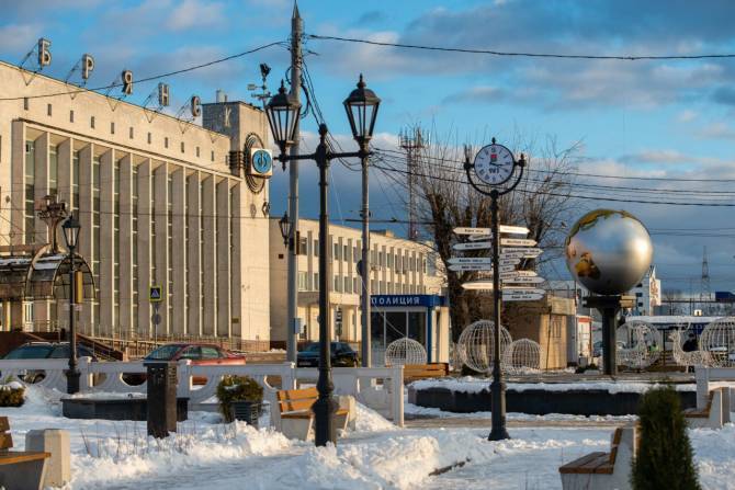 В Брянске пересмотрят систему оплаты парковки у железнодорожного вокзала