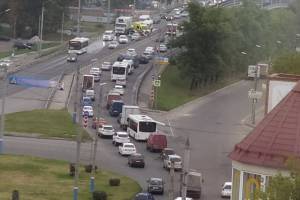 В Брянске из-за массового ДТП улицу Литейную сковала огромная пробка