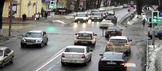 Брянским водителям начали приходить штрафы с новой камеры на Горького